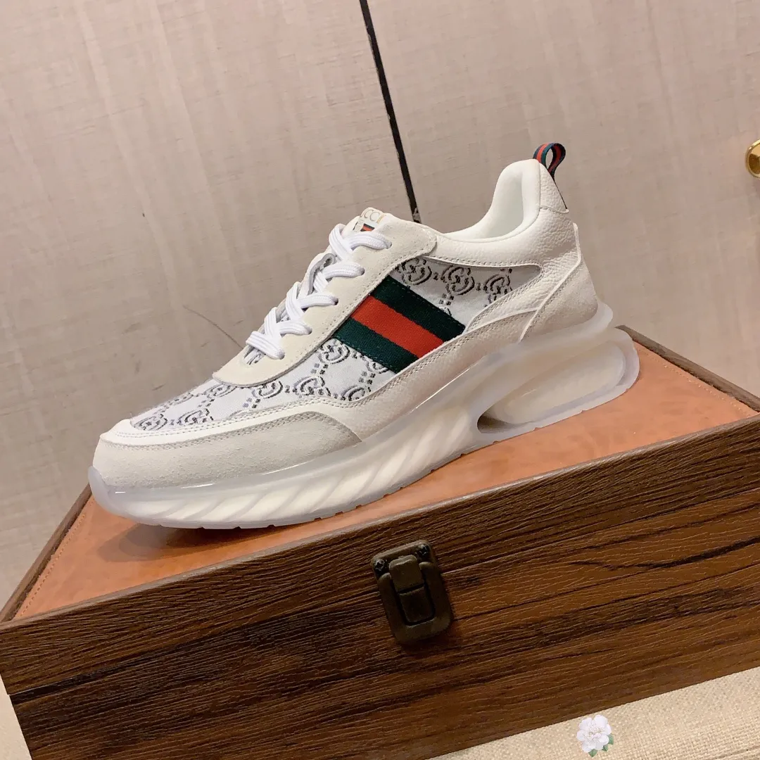 Men's men's shoes💰460💰💰🎩🎩[Lightning][Lightning] "Gucci*" The latest • popular casual shoes, top brand [seduce] luxury ~ purchasing agency, top ~ quality. [Strong] The upper is made of imported breathable cowhide with material ➕ breathable sheepskin feet (•) and fine workmanship. The original stylish and stylish soft rubber wear-resistant and non-slip outsole is light and comfortable on the feet. The real thing looks better when taken in real life. 013: code: 38-44, 4️⃣ colors